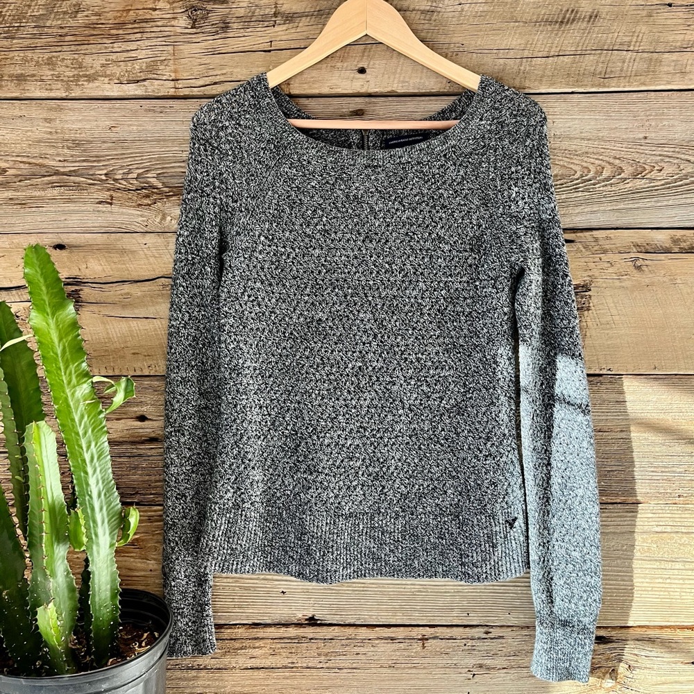 💥American Eagle Heathered Sweater